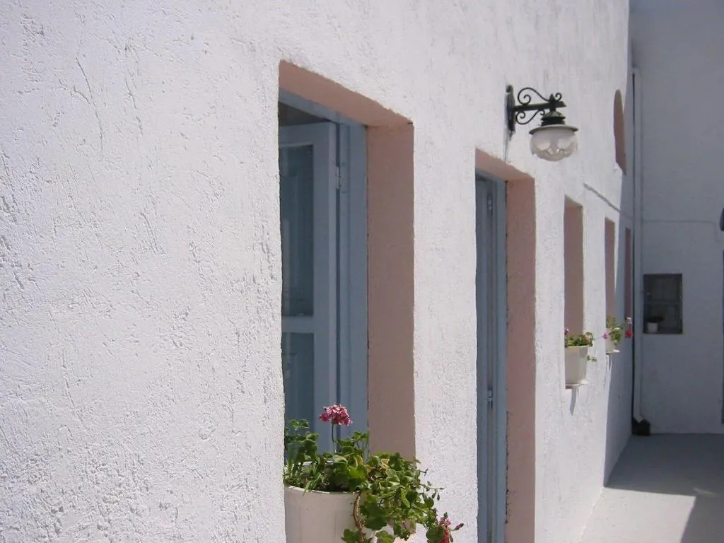 General view, Marcos Rooms, Santorini