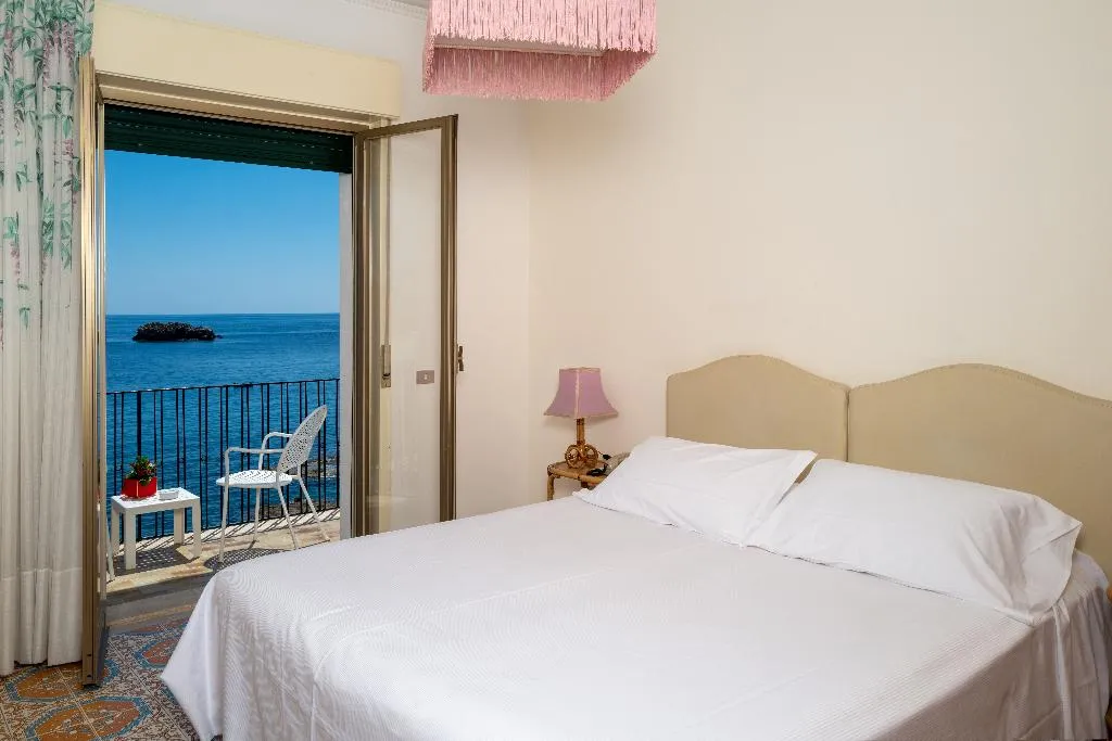 Double or Twin WITH BALCONY Room, Lido Mediterranee, Taormina