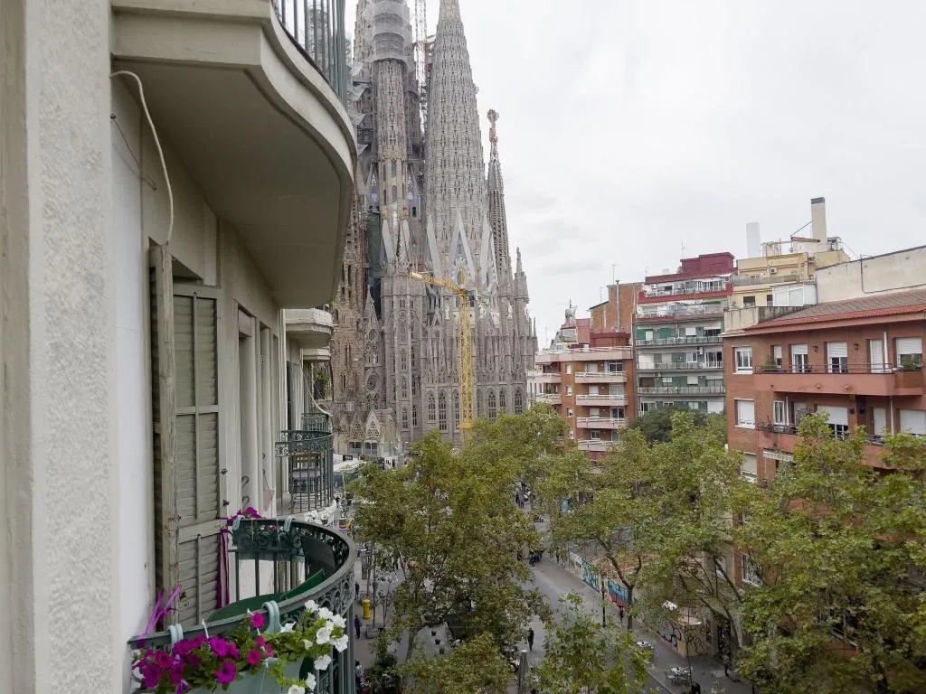 General view, Enjoybcn Gaudi Apartments, Barcelona