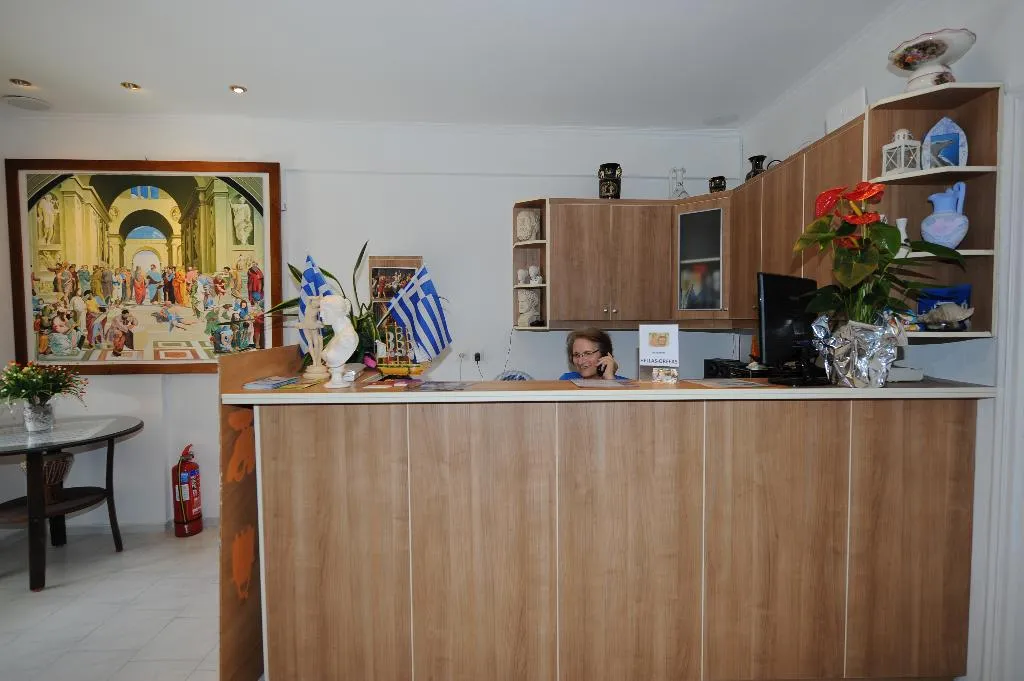 Lobby, Orfeas Apartments, Santorini