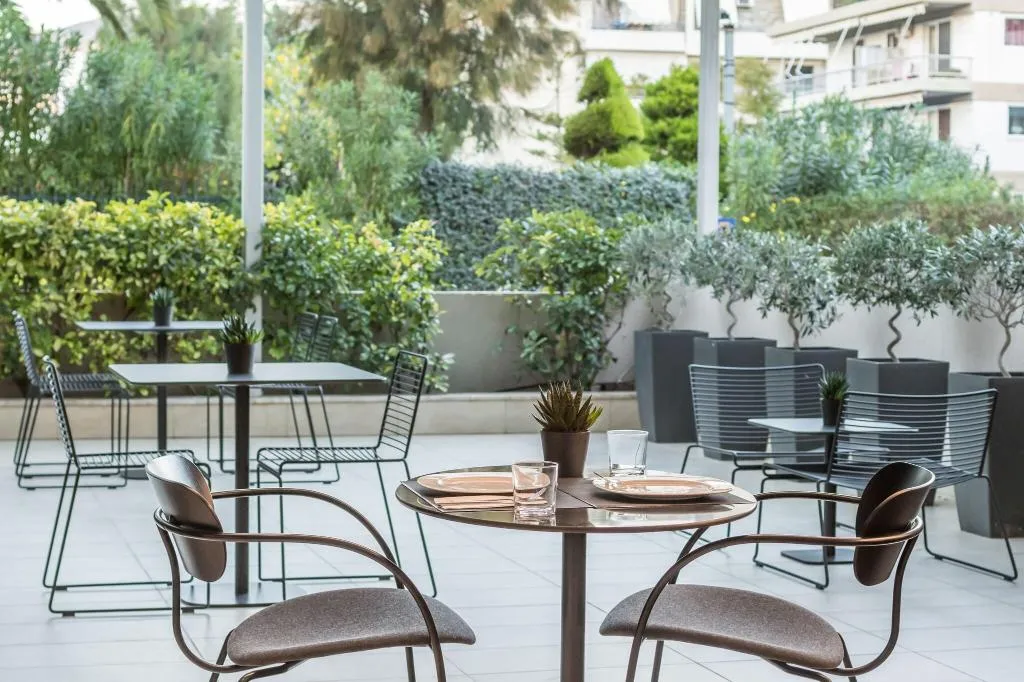 Terrace, Amarilia, Athens