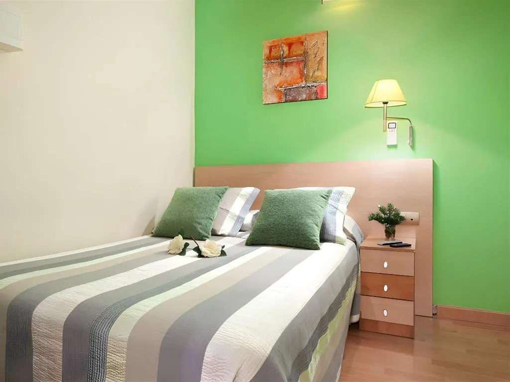 Room, Hostal Felipe II, Barcelona