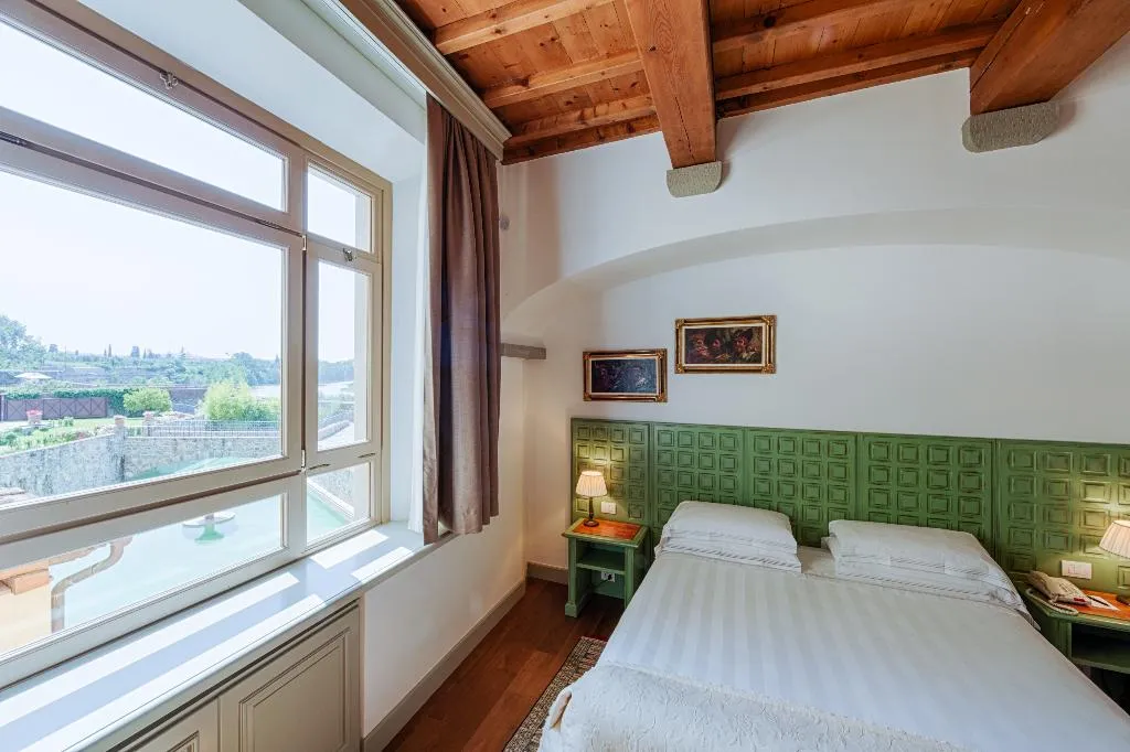 DOUBLE SUPERIOR RIVER VIEW Room, Hotel Mulino di Firenze, WorldHotels Crafted, Florence