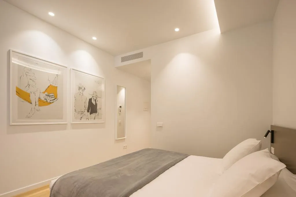 APARTMENT TWO BEDROOMS Room, Mon Suites Jardin de Ayora, Valencia