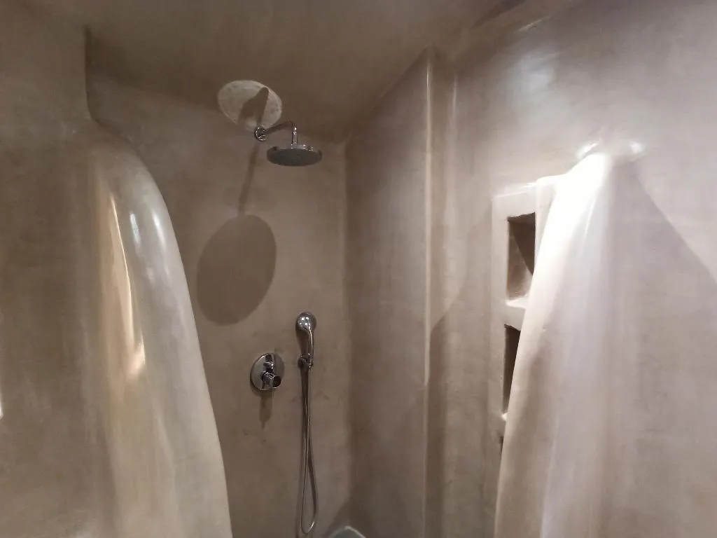 SUITE WITH PRIVATE POOL Room, Amphitrite Suites Santorini, Santorini