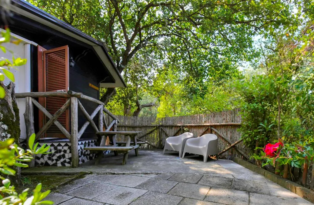 BUNGALOW STANDARD Room, Village Camping Santa Fortunata - Campogaio, Naples