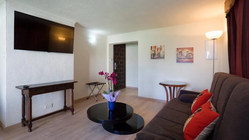 SUITE WITH TERRACE Room, El Pozo, Costa Del Sol