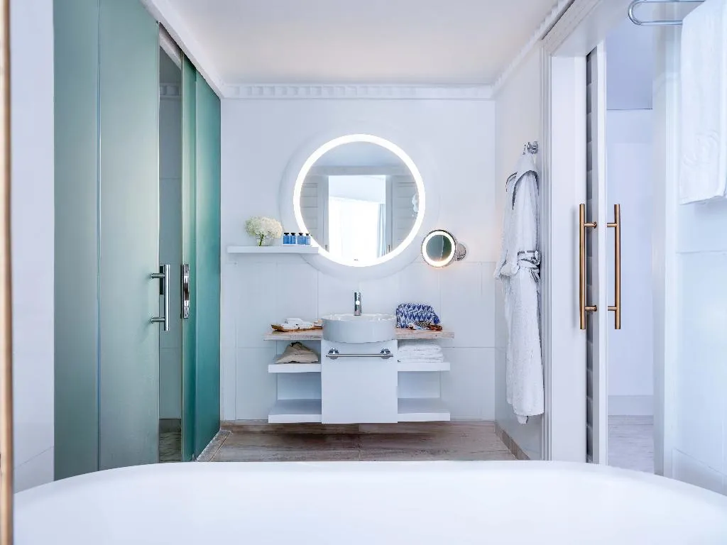 SUITE PRESTIGE Room, Sofitel Dubai Jumeirah Beach, Dubai