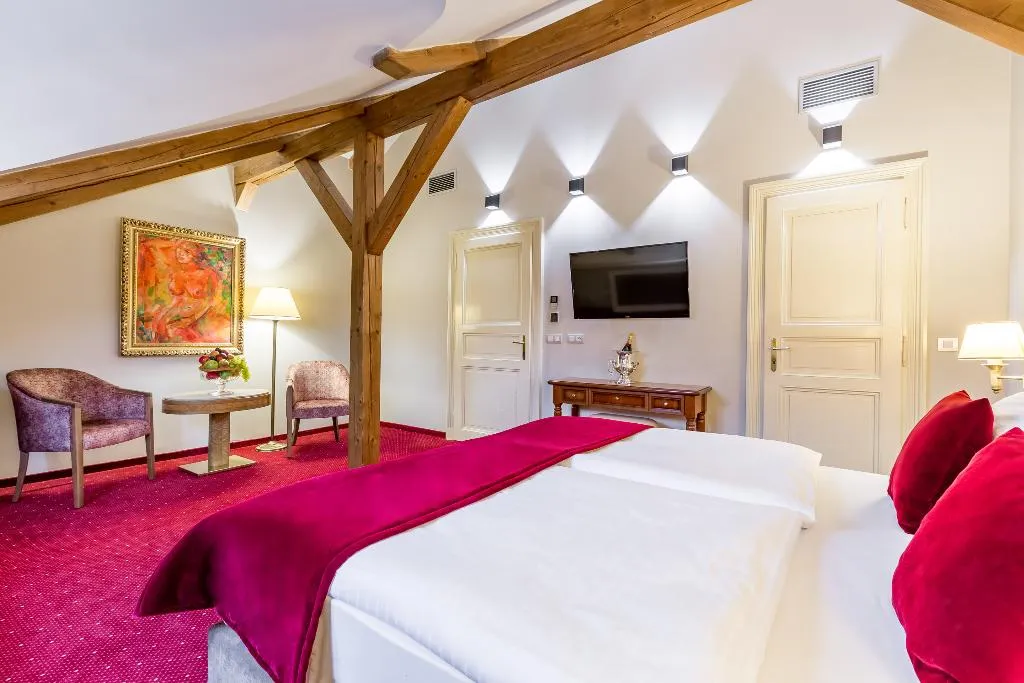 SUITE EXECUTIVE TWO BEDROOMS Room, Hotel Caruso Old Town Prague, Prague