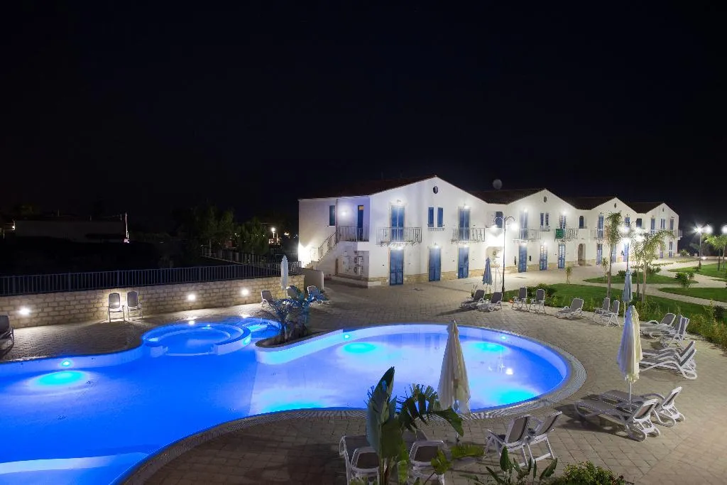 Pool, Scala Dei Turchi Resort, Catania