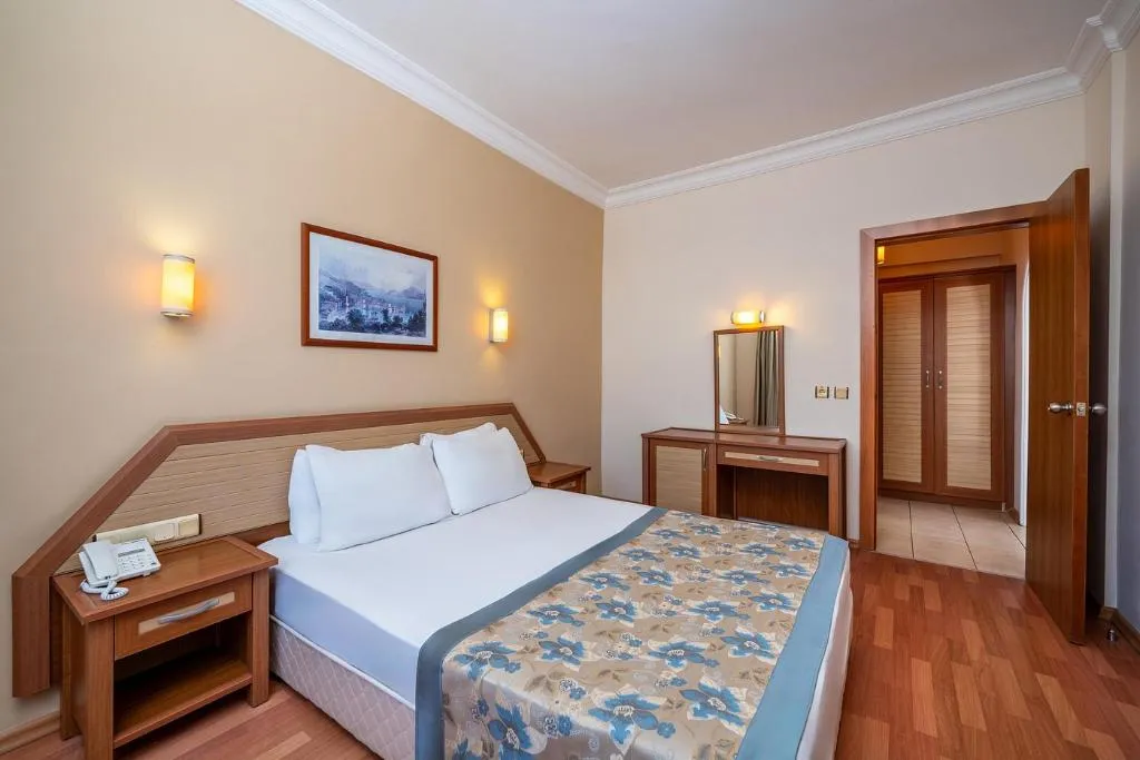 DOUBLE POOL VIEW Room, Kaia Coracesium Ex Villa Sun Flover-Titangarden, Antalya