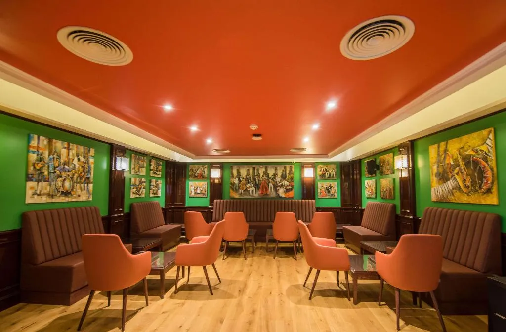 Bar, Reef Oasis Beach Resort, Red Sea Riviera