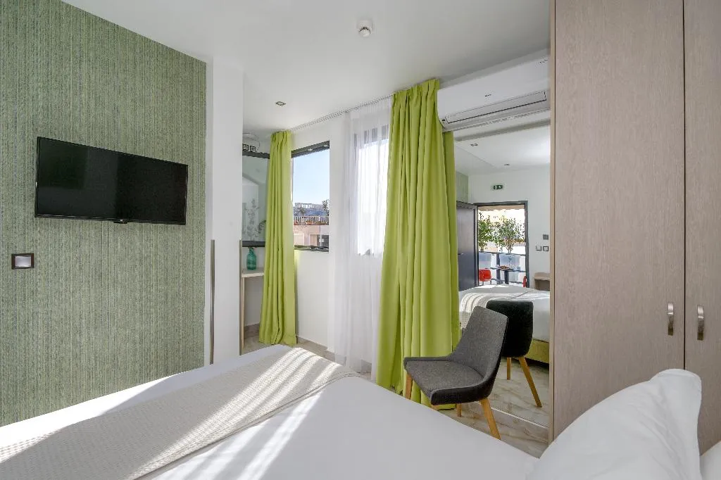 DOUBLE SUPERIOR Room, Athens Starlight Hotel, Athens