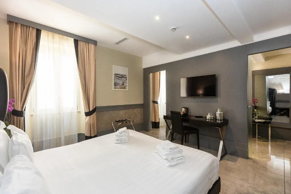 JUNIOR SUITE CLASSIC Room, Hotel Castellino Roma, Rome