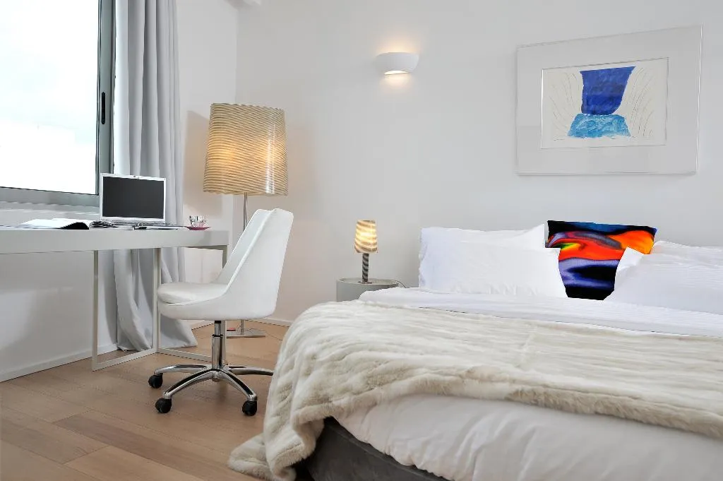 Double or Twin DELUXE WITH VIEWS Room, Athenaeum Grand Hotel, Athens