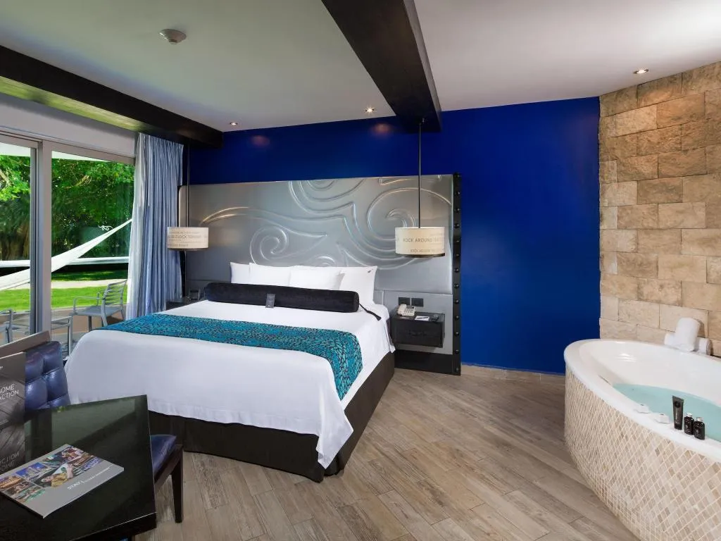 DOUBLE DELUXE Room, Hard Rock Hotel Riviera Maya Heaven Section AI, Cancun Area