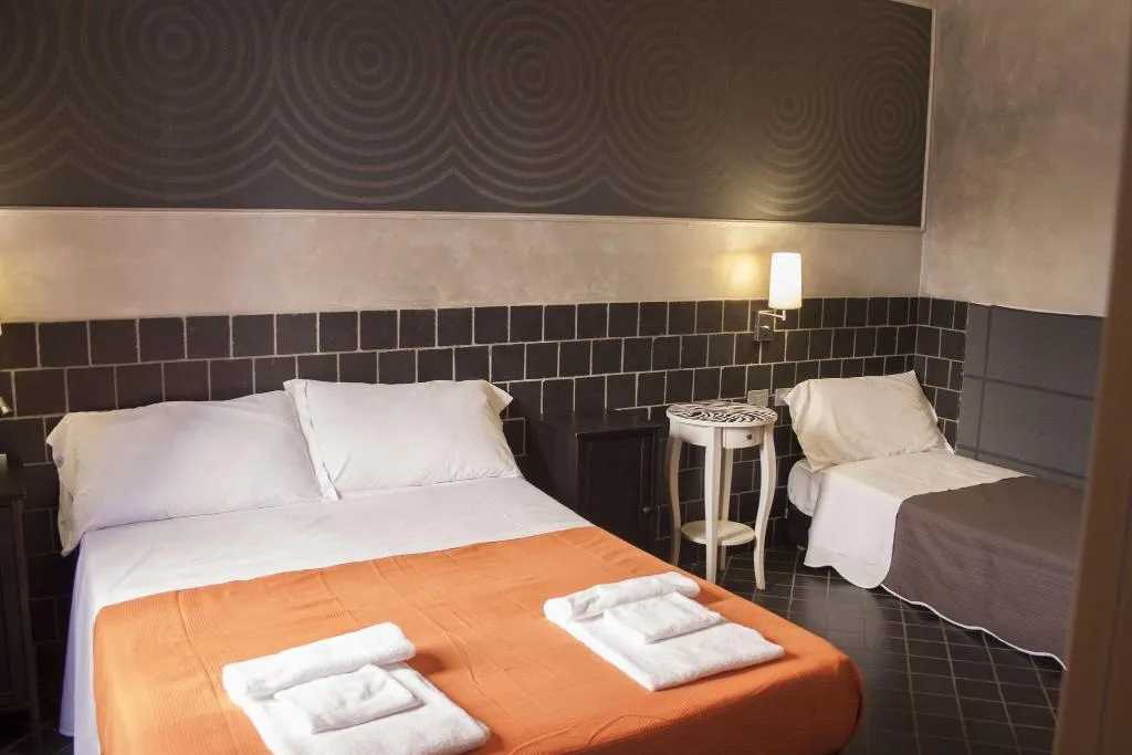 Room, Hotel Agorà, Naples