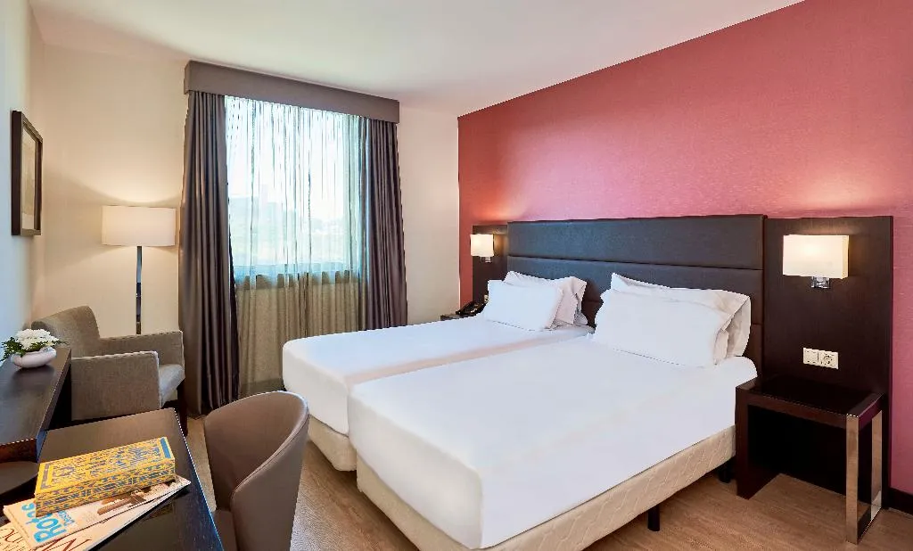 DOUBLE SINGLE USE STANDARD Room, NH Coimbra Dona Inês, Porto