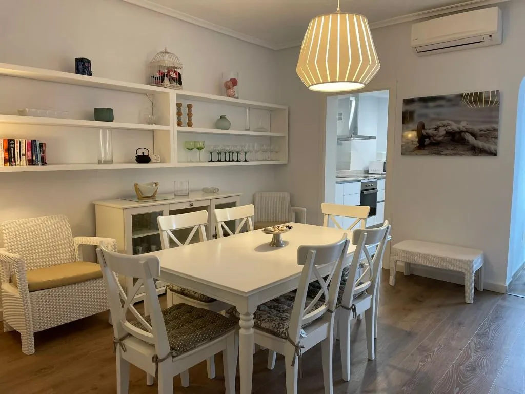 HOUSE TWO BEDROOMS WITH AIR CONDITIONING Room, Torre Playa, Majorca