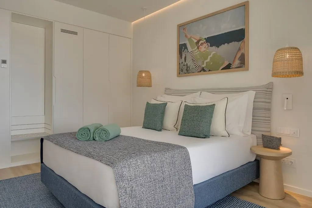 DOUBLE STANDARD Room, The Editory Ocean Way Funchal, Madeira