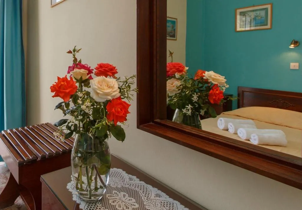 Room, Tolon Beach Hotel, Athens