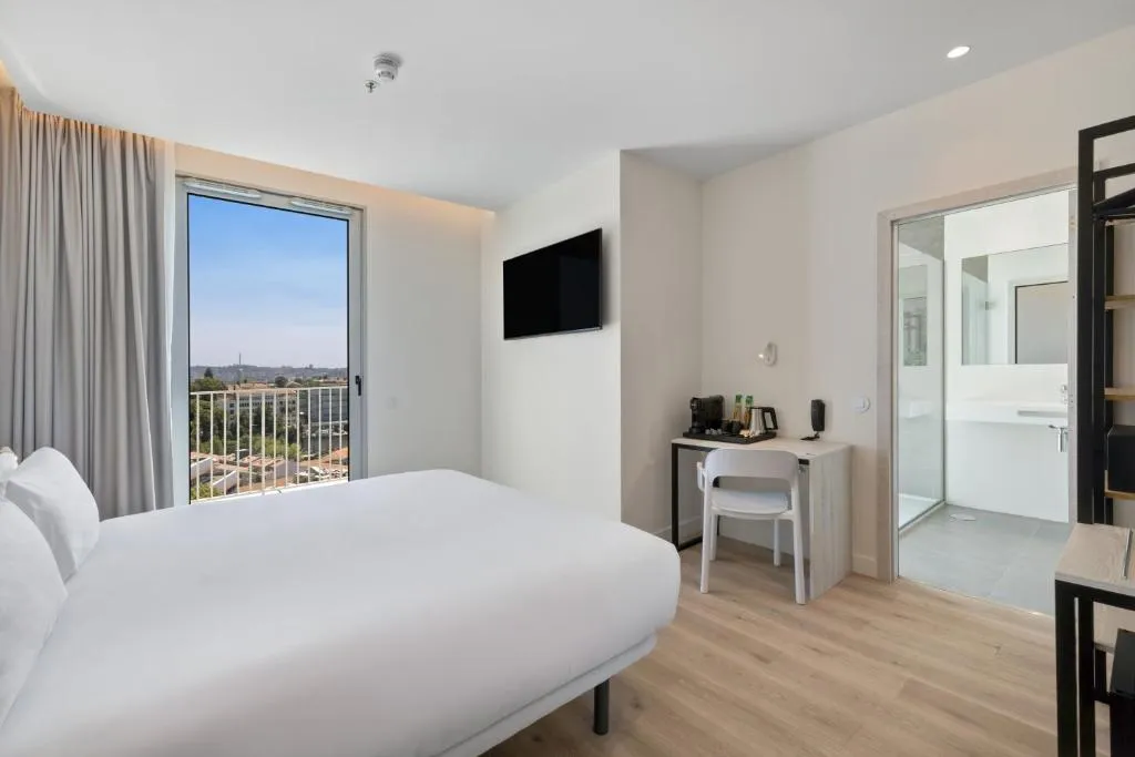 DOUBLE STANDARD Room, B&B Hotel Porto Centro Massarelos, Porto