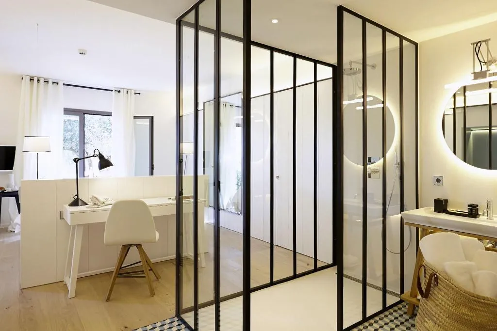 Room, Hotel Mas Lazuli, Costa Brava