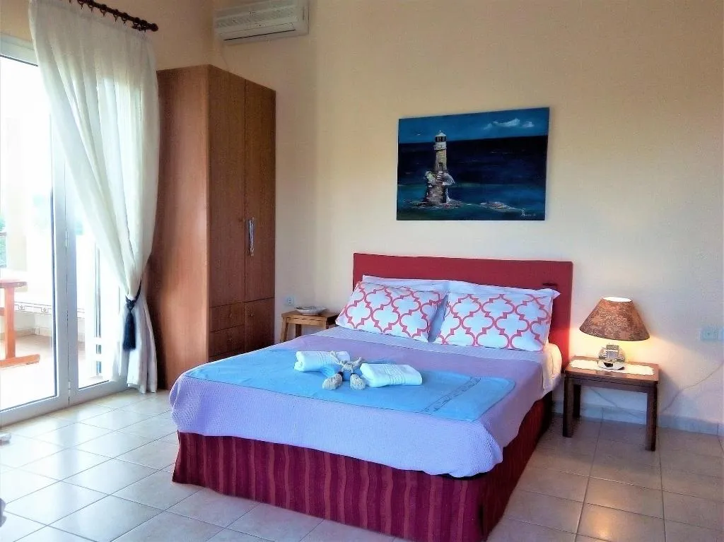 Room, Angelina's Home, Athens