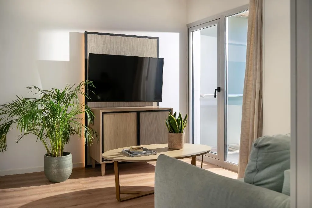 JUNIOR SUITE SEA VIEW Room, Innside Alicante Porta Maris, Costa Blanca