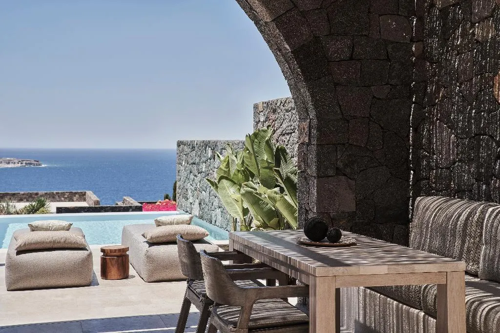 SUITE LUXURY Room, Canaves  Epitome, Santorini