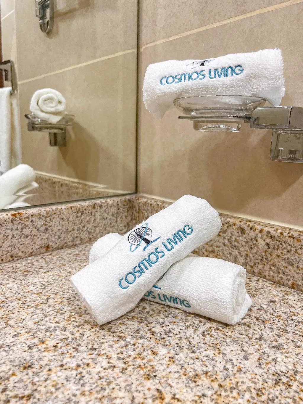 STUDIO ONE BEDROOM ONE BATHROOM Room, Goldcrest Executive, Dubai