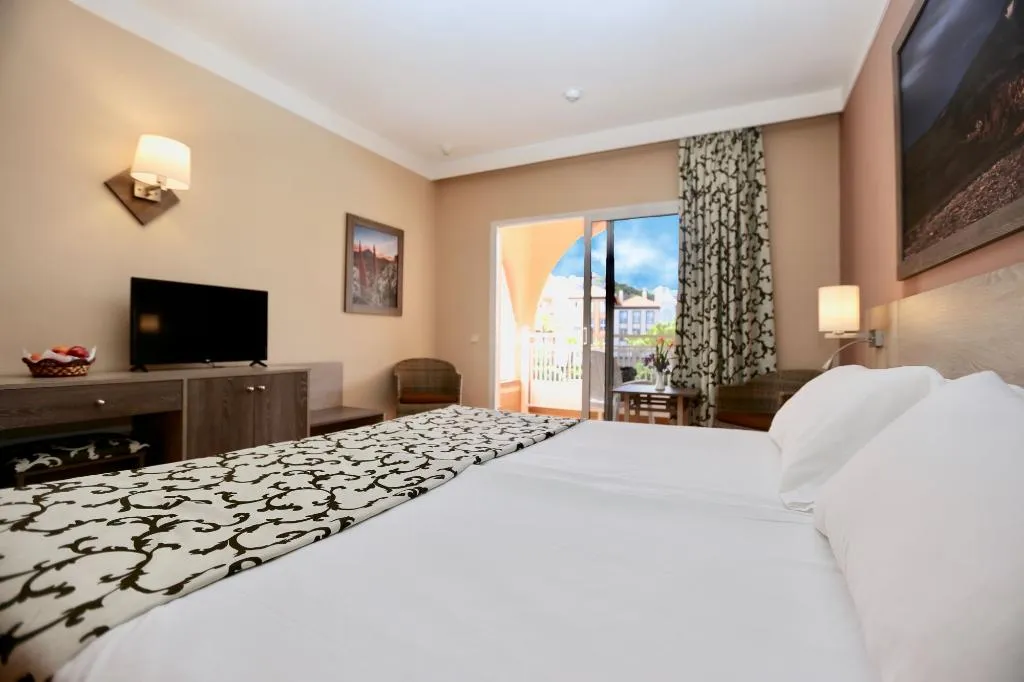 Double or Twin STANDARD Room, Hotel Puerto Palace, Tenerife