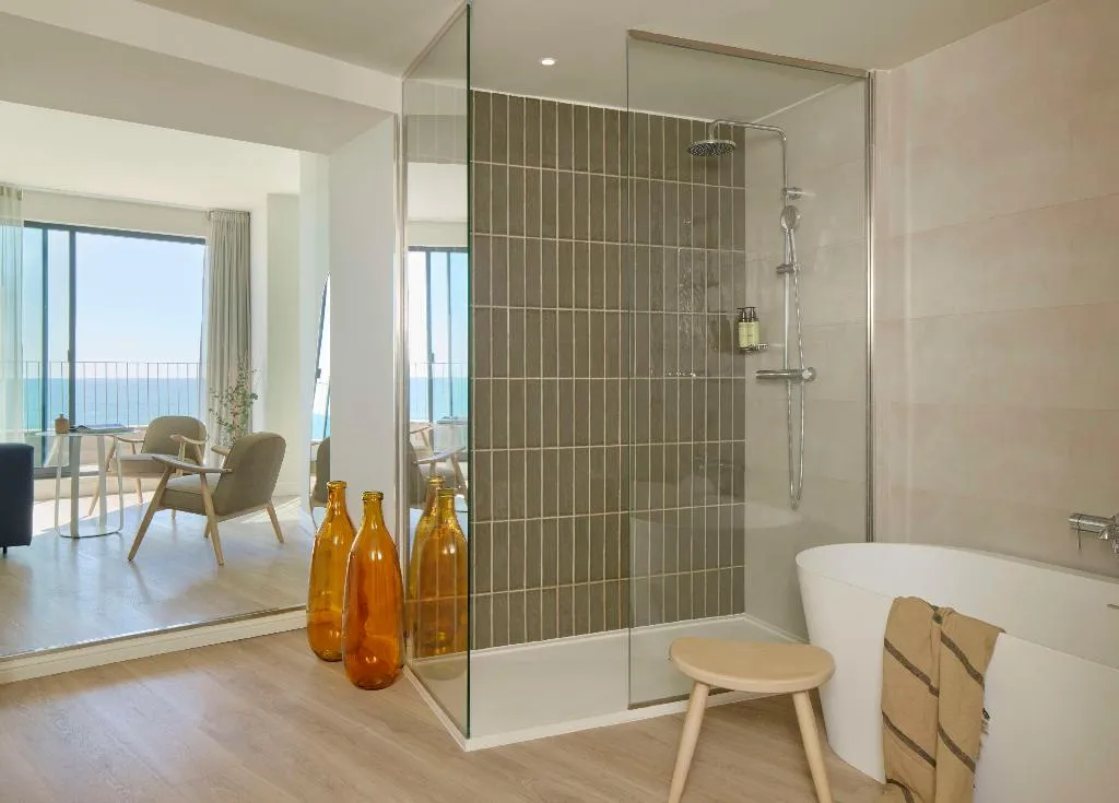 Room, ME Sitges Terramar, Costa Brava