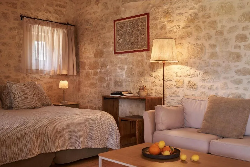 Room, Kapsaliana Village Hotel, Crete