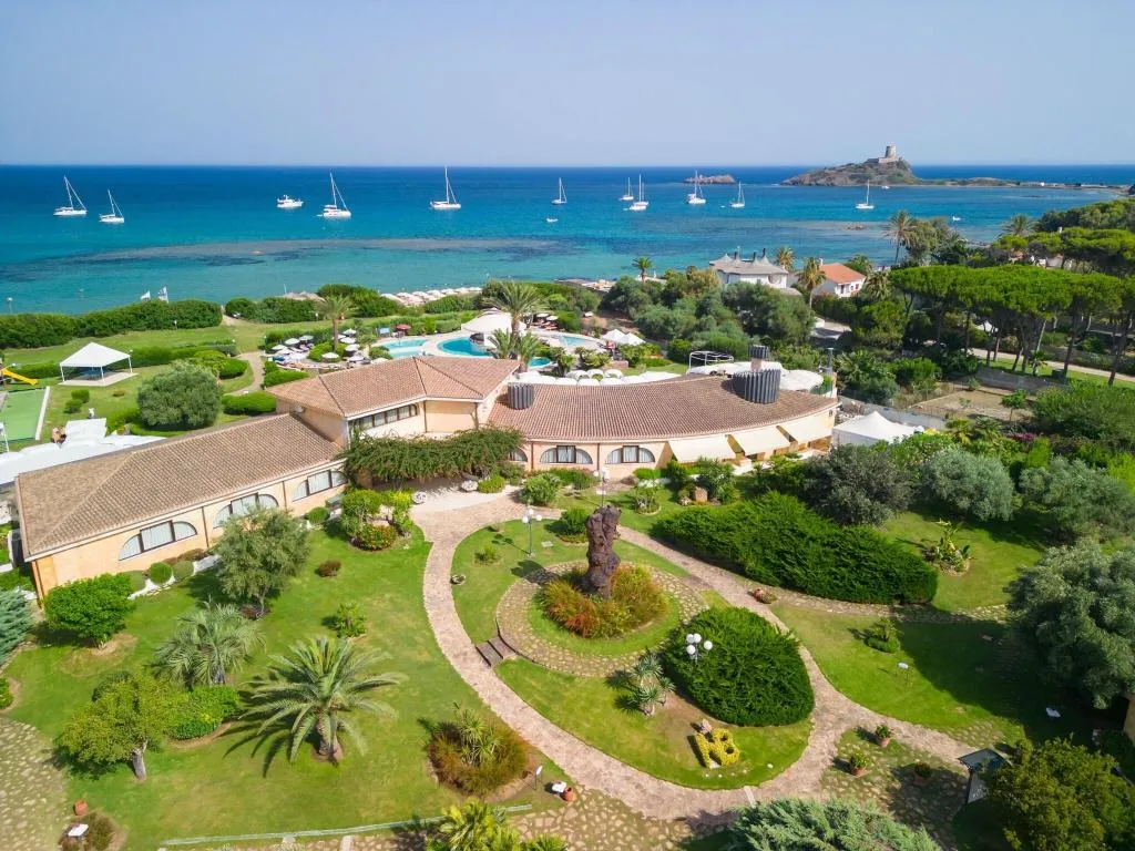 General view, Baia Di Nora, Cagliari