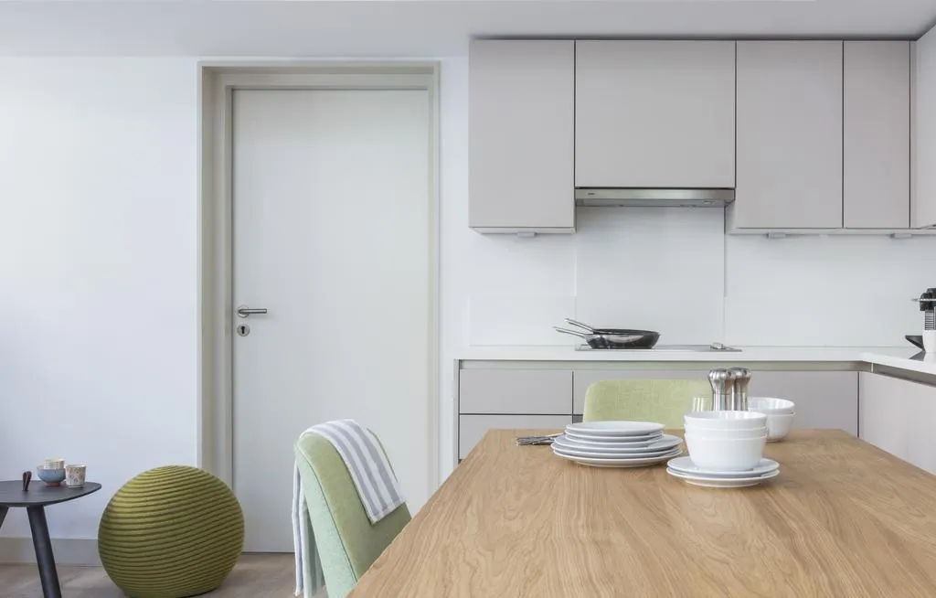APARTMENT THREE BEDROOMS Room, Wittenberg by Cove, Plantage, Amsterdam