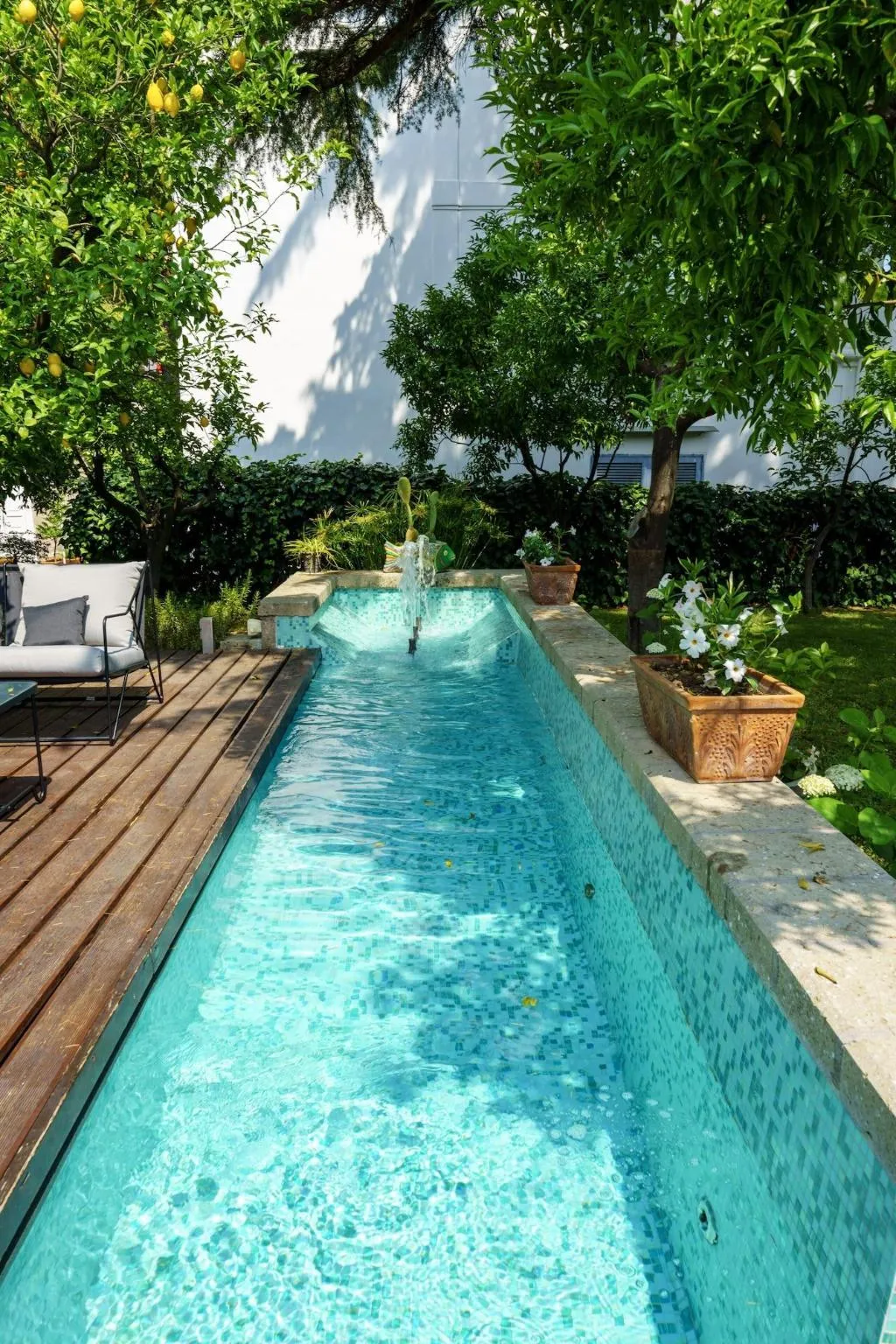 Sports and Entertainment, Villa Manning Relais, Naples