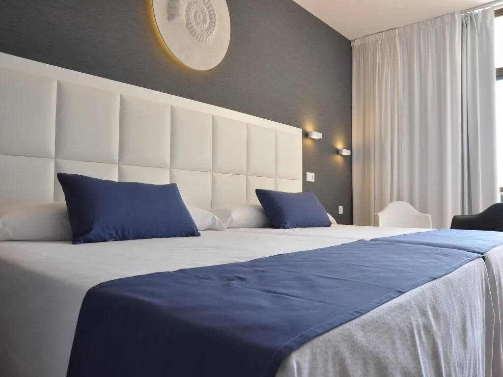 Double or Twin CAPACITY 2 Room, Evenia Olympic Garden, Costa Brava