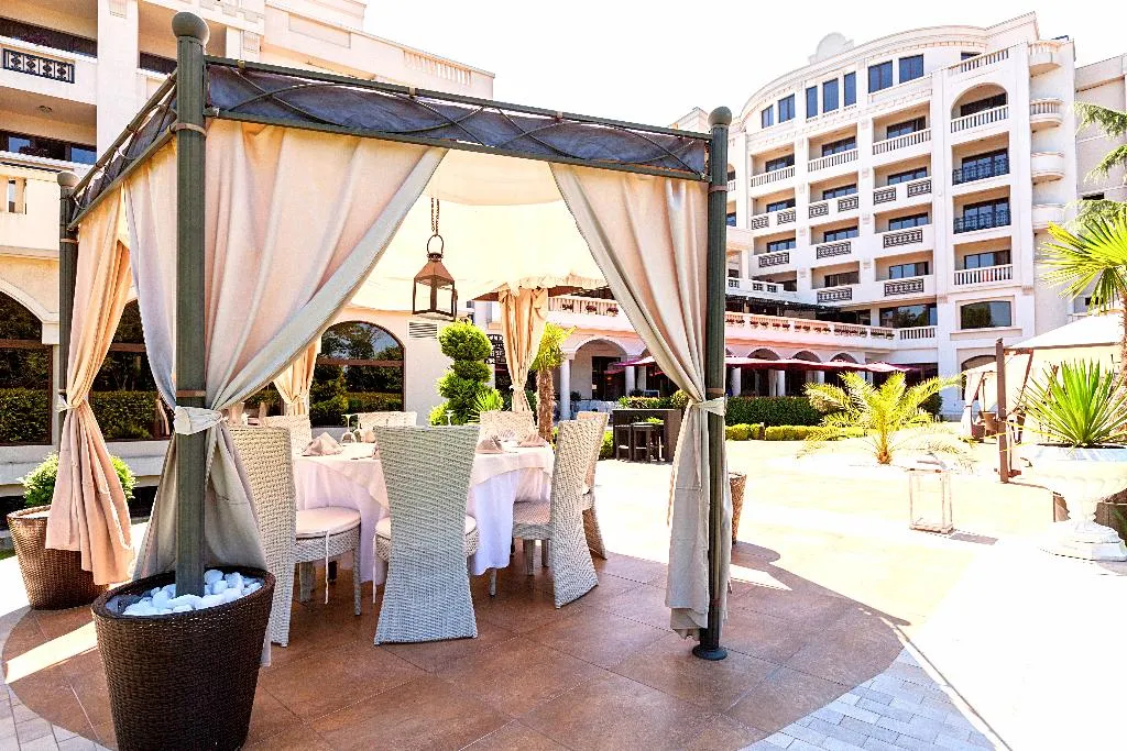 Restaurant, Grand Hotel & Spa Primoretz, Bourgas