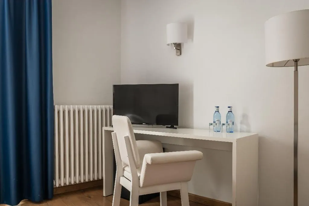 Double or Twin GARDEN VIEW Room, Medium Sitges Park, Costa Brava