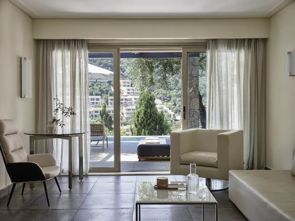 SUITE DELUXE WITH PRIVATE POOL Room, Atlantica Grand Mediterraneo Resort & Spa, Corfu
