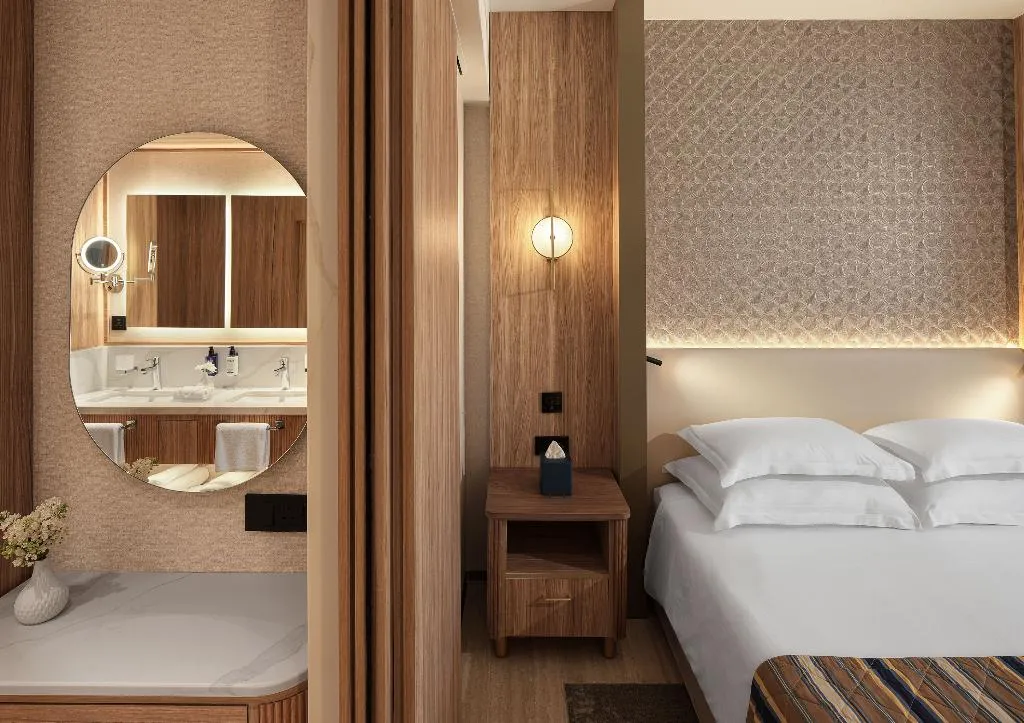 SINGLE DELUXE Room, Olympic lagoon Resorts, Paphos, Cyprus