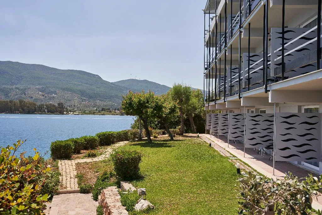 Double or Twin CLASSIC SEA VIEW Room, Xenia Poros Image, Athens
