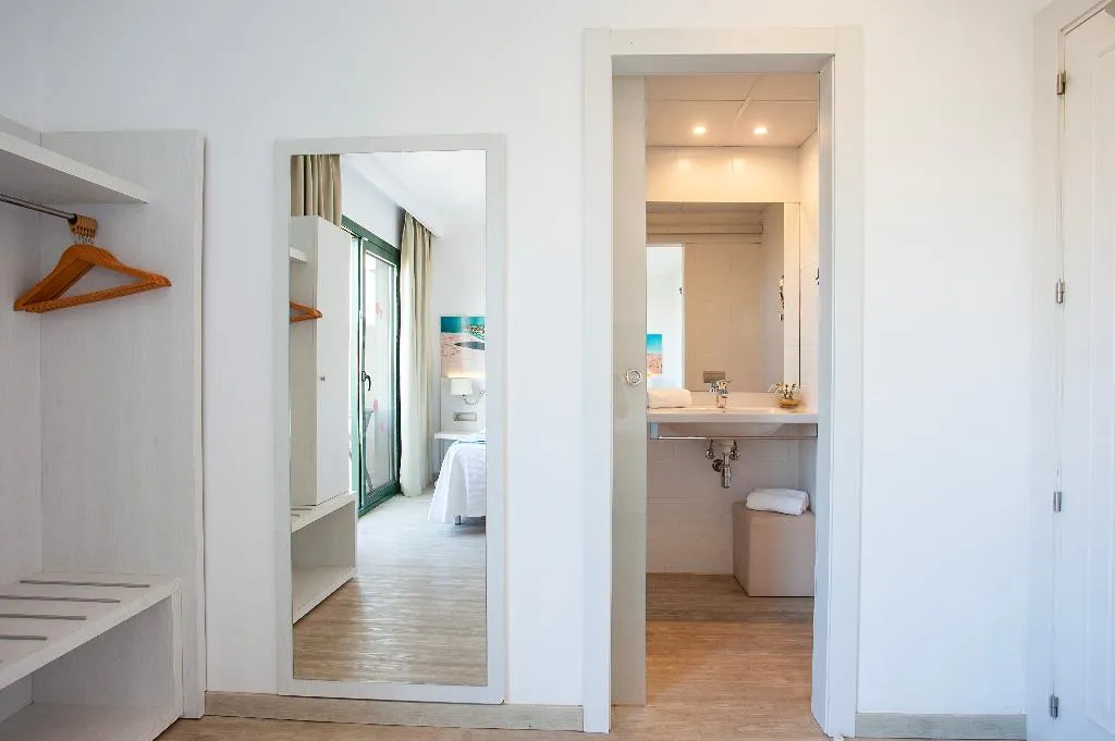 Room, Hotel Rosales Formentera, Ibiza