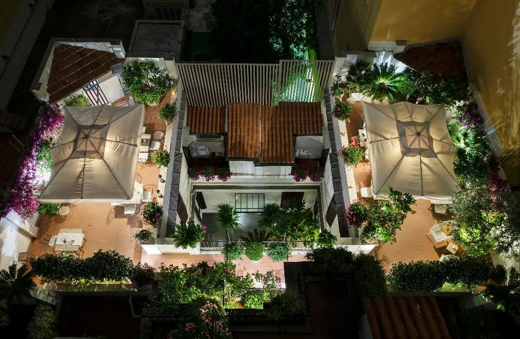 Terrace, Hotel Alpi, Rome
