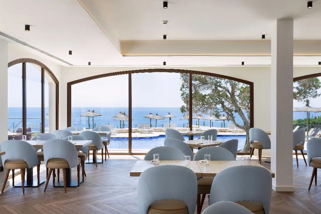 Restaurant, Alua Suites las Rocas, Majorca