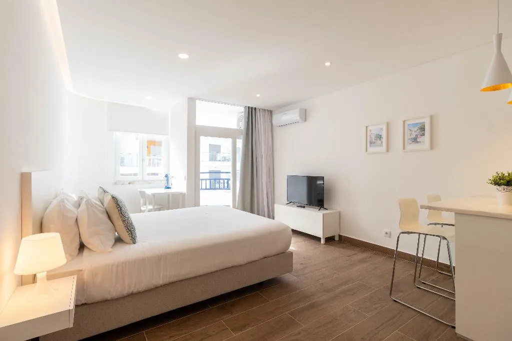 STUDIO SUPERIOR Room, The Navigator - Ocean Heights, Algarve