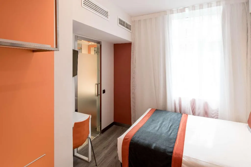 Room, Catalonia Mikado, Barcelona