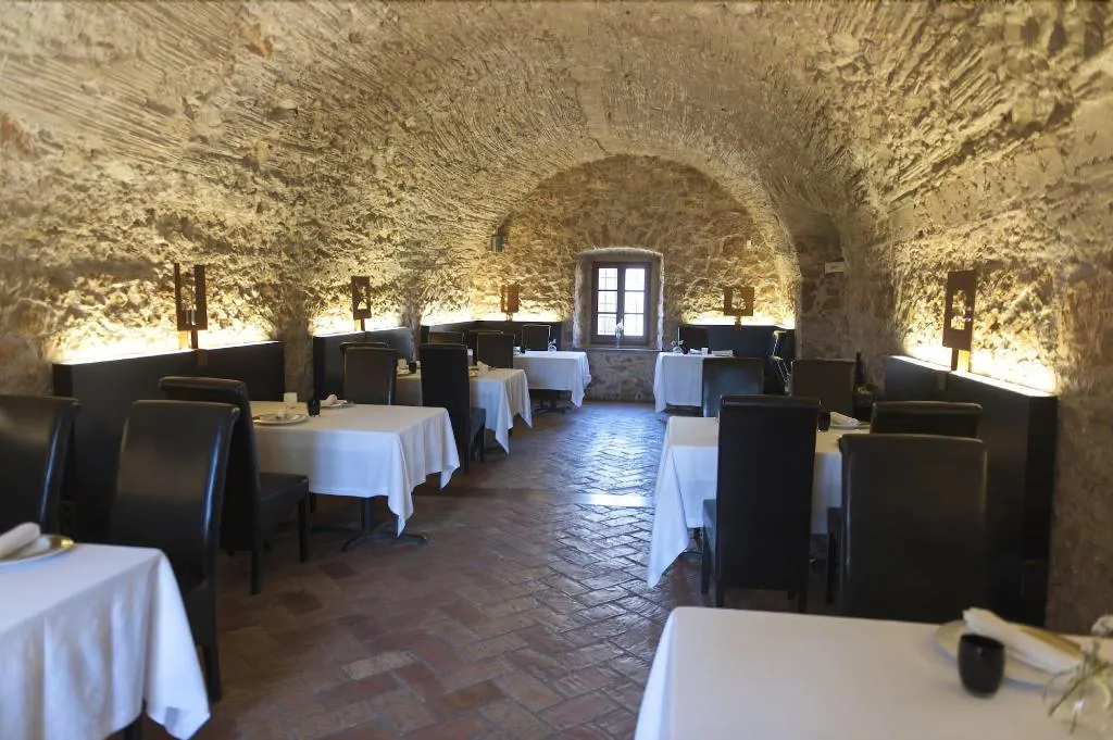 Restaurant, Hotel Molí de l'Escala, Costa Brava