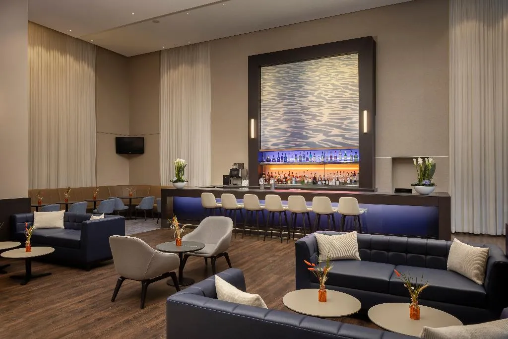 Bar, Hilton Dusseldorf, Dusseldorf